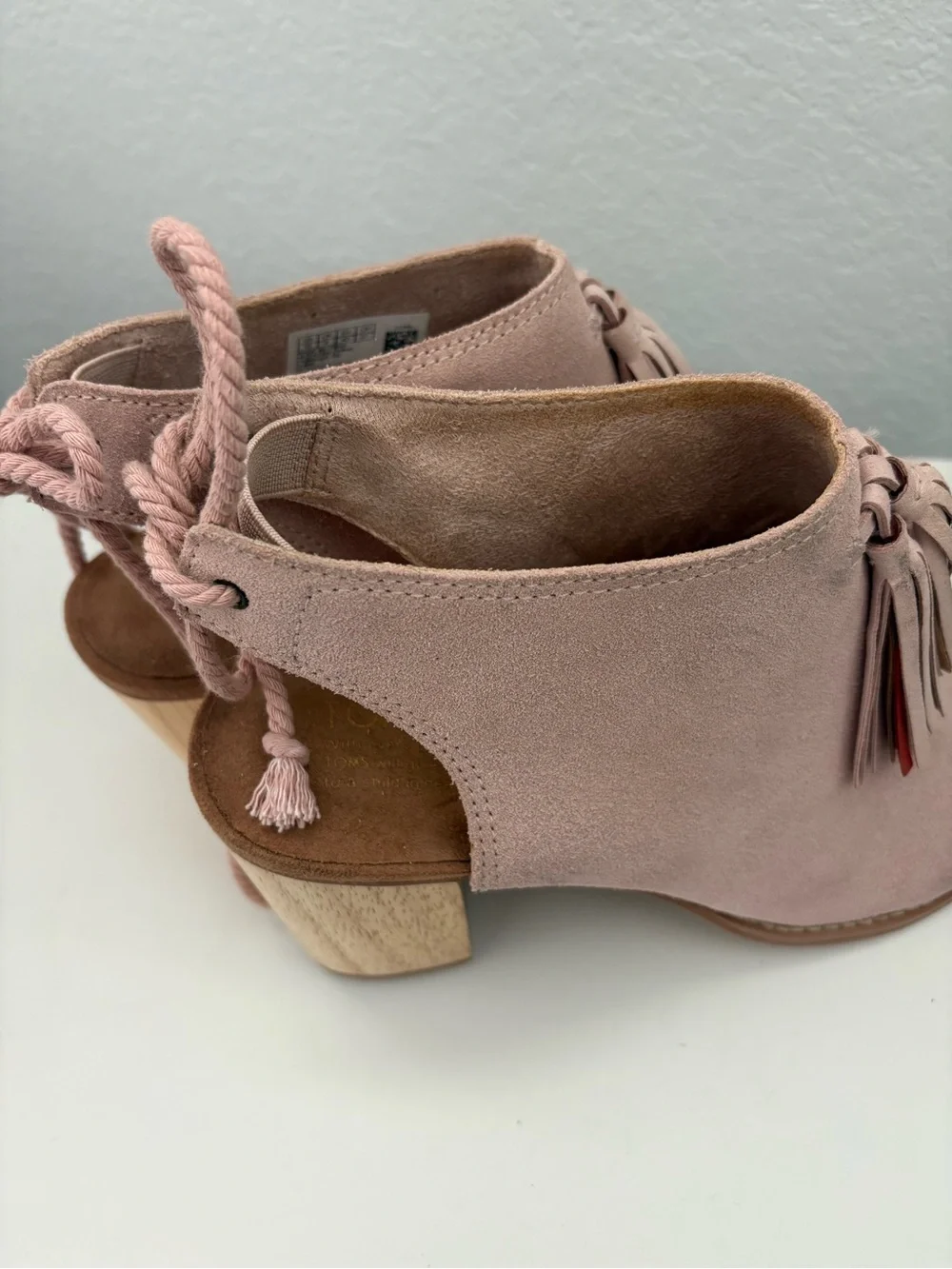 TOMS Elba Blush Suede Peep Toe Wood Block Heel  Womens 10